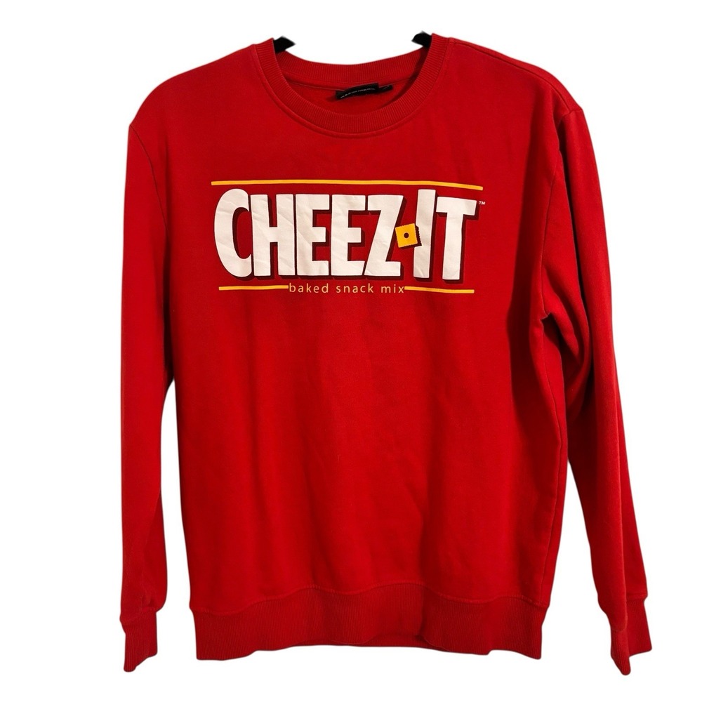 Kelloggs Cheez it Red Sweatshirt Long Sleeve Small Advertising Snacks Spell Out